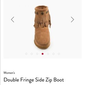 NWOT Minnetonka Double Fringe Side Zip Boot